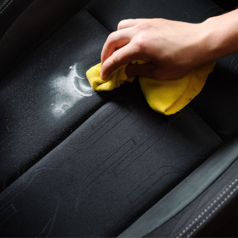 Pianka do czyszczenia tapicerki TAPIS 600 ml K2