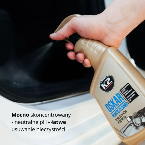 Płyn do czyszczenia plastików OSKAR 750 ml K2