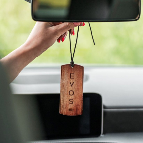 Zapach do auta damski zawieszka drewniana EVOS GRACE Valkiria K2