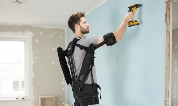 🦾 Egzoszkielety dla Pracowników: Rewolucja w BHP i Ergonomii Pracy